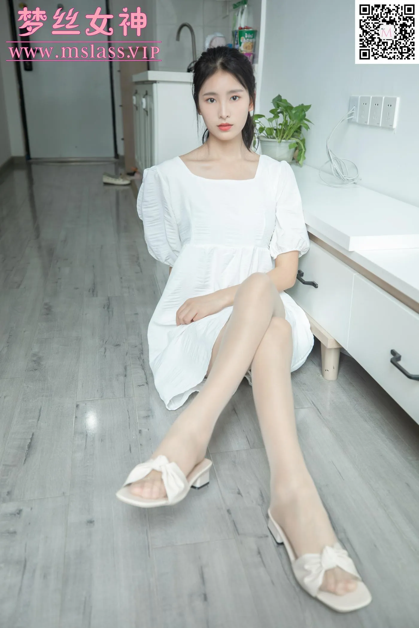 [MSLASS梦丝女神] 2020.09.24 NO.126 小志玲2 美美的 [67P]插图1